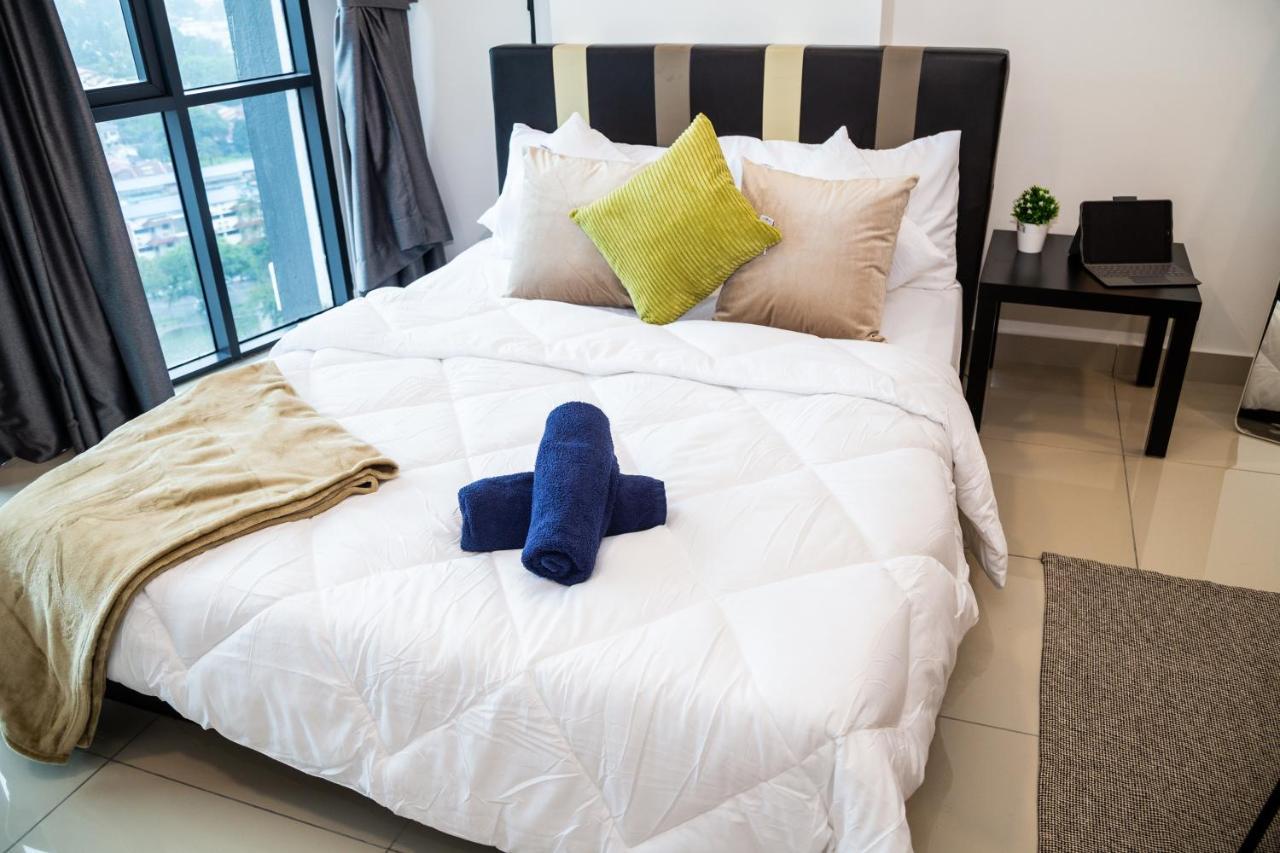 Studio Units At Pacific Tower Near Jaya One By Comfyasia Petaling Jaya Buitenkant foto