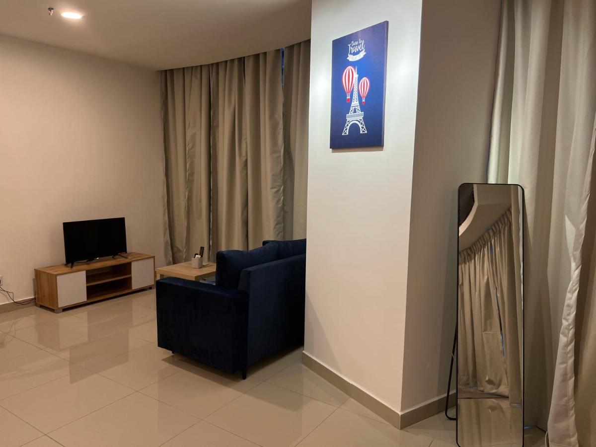 Studio Units At Pacific Tower Near Jaya One By Comfyasia Petaling Jaya Buitenkant foto