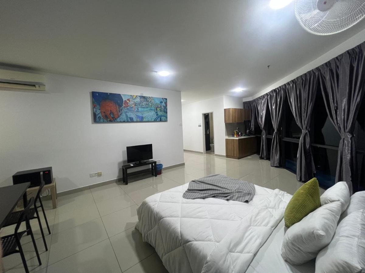 Studio Units At Pacific Tower Near Jaya One By Comfyasia Petaling Jaya Buitenkant foto