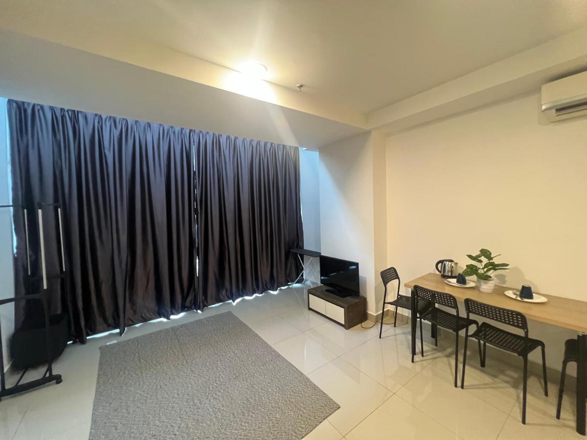 Studio Units At Pacific Tower Near Jaya One By Comfyasia Petaling Jaya Buitenkant foto